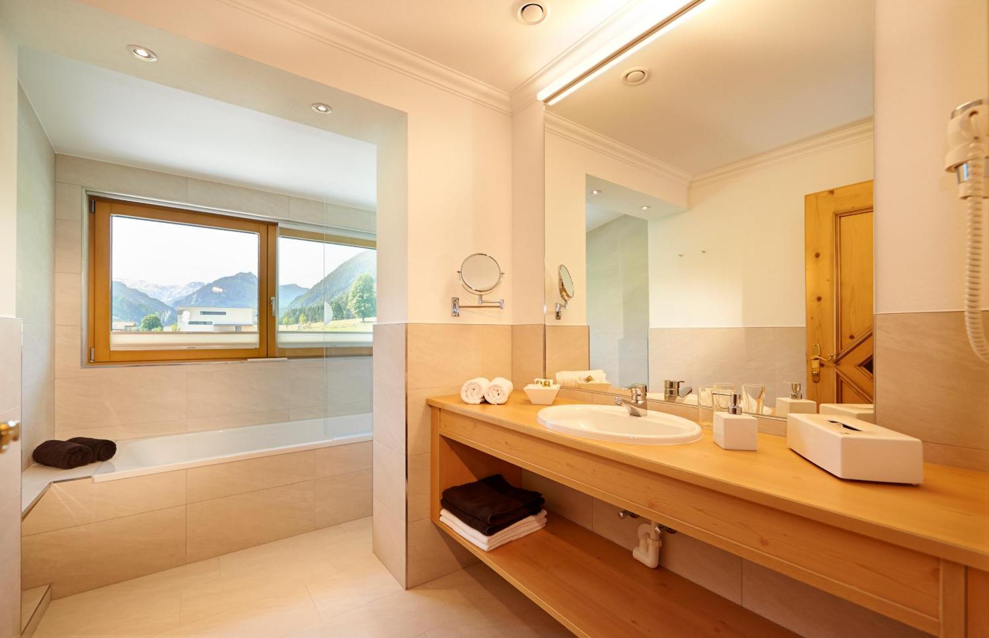 Hotel Waidmannsheil Flachau Habitación foto