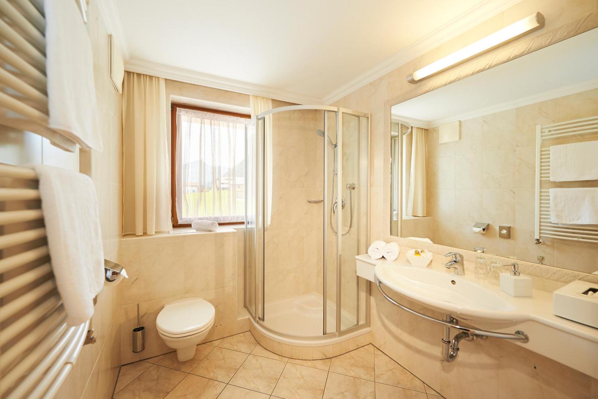 Hotel Waidmannsheil Flachau Habitación foto