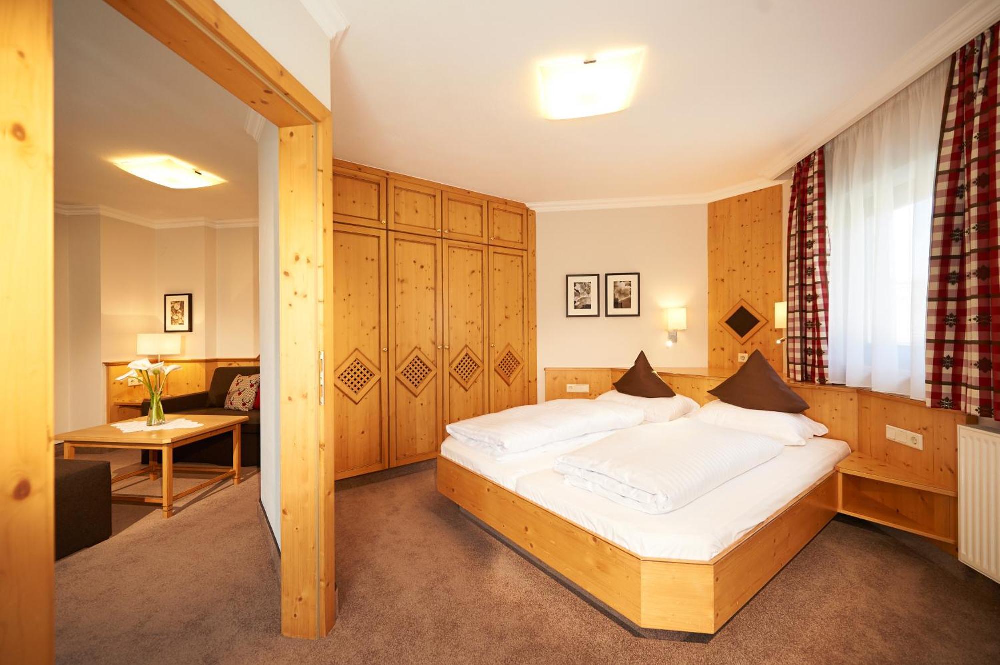 Hotel Waidmannsheil Flachau Habitación foto